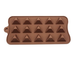 Piramit Silikon Çikolata Kalıbı