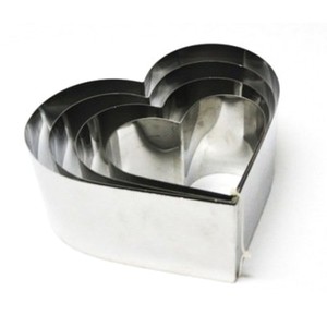10 cm Yükseklik Metal Kalp 4 lü Set